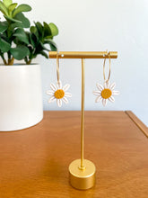 Load image into Gallery viewer, Daisy polymer clay earrings on gold hoops