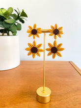 Load image into Gallery viewer, Sunflower polymer clay earrings