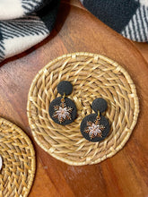 Load image into Gallery viewer, Ginny Rhinestone Snowflake Earrings