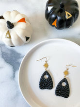 Load image into Gallery viewer, Ouija Planchette Earrings
