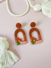 Load image into Gallery viewer, Arizona Desert Earrings
